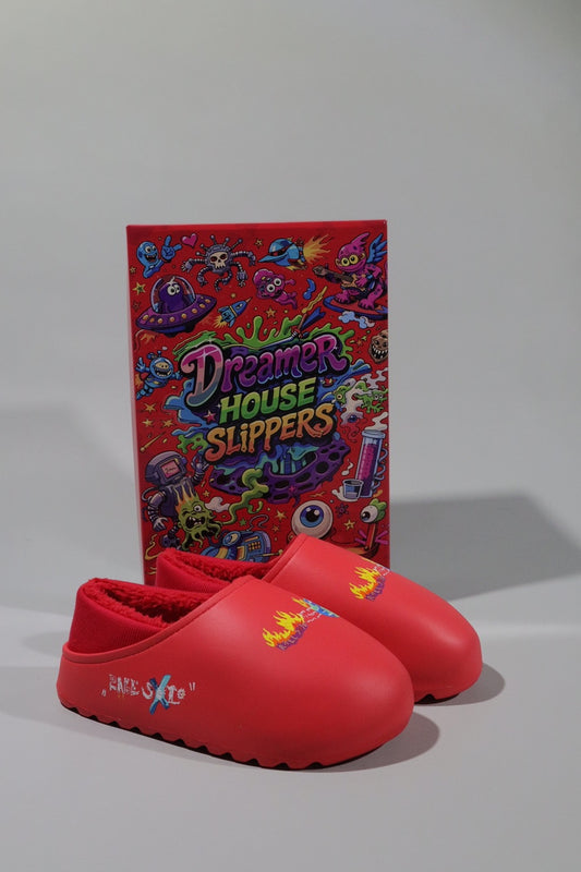 "RED" DREAMER HOUSE SLIPPER (EXCL)