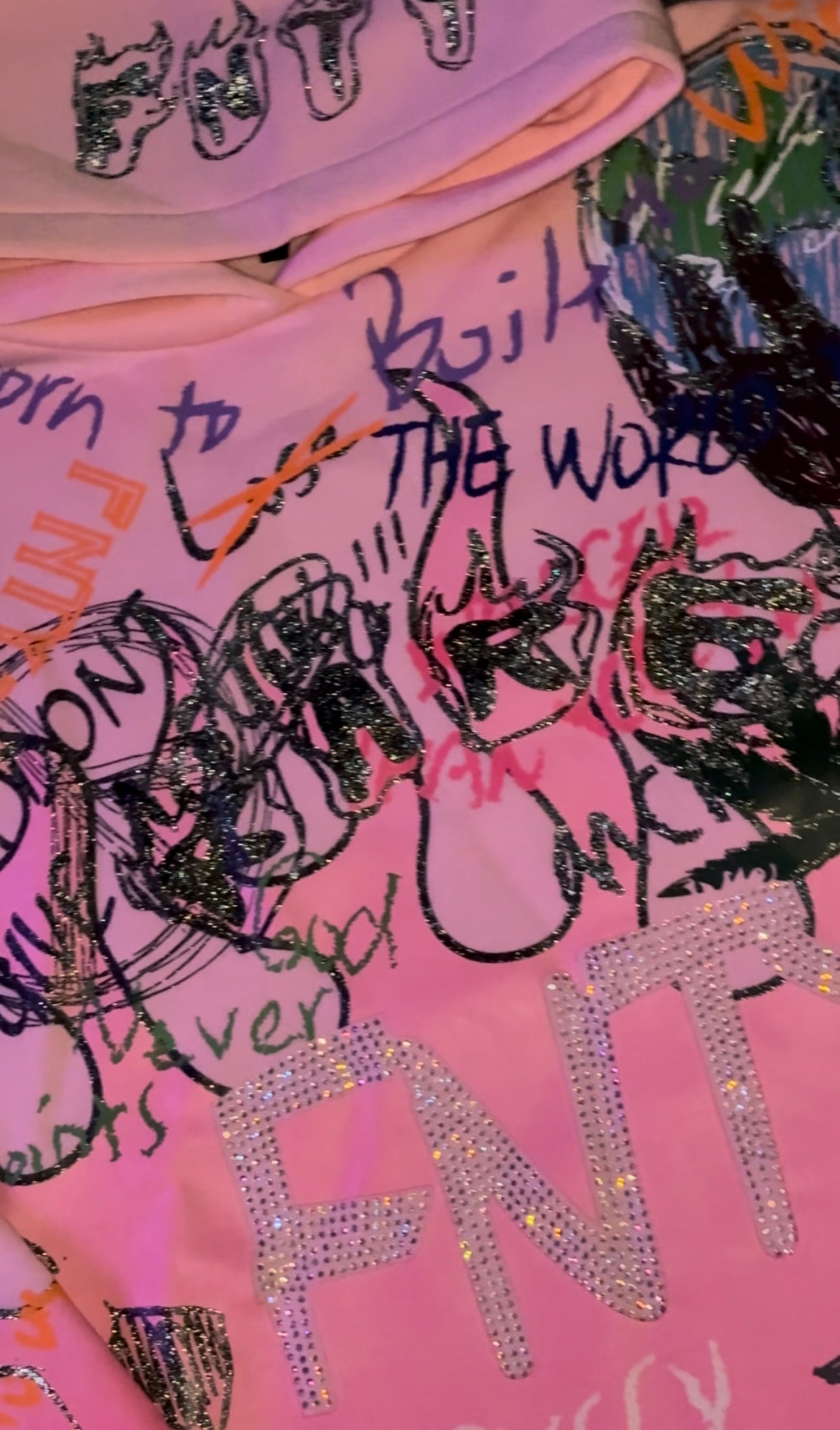 “BUBBLE PINK” HOODIE (EXCL)