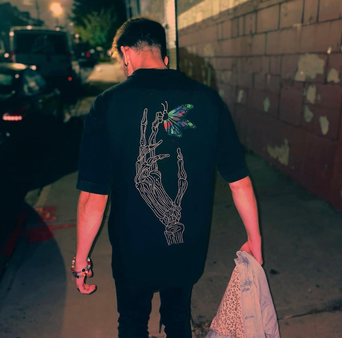 BUTTERFLY SKULL TEE "Acid Washed"